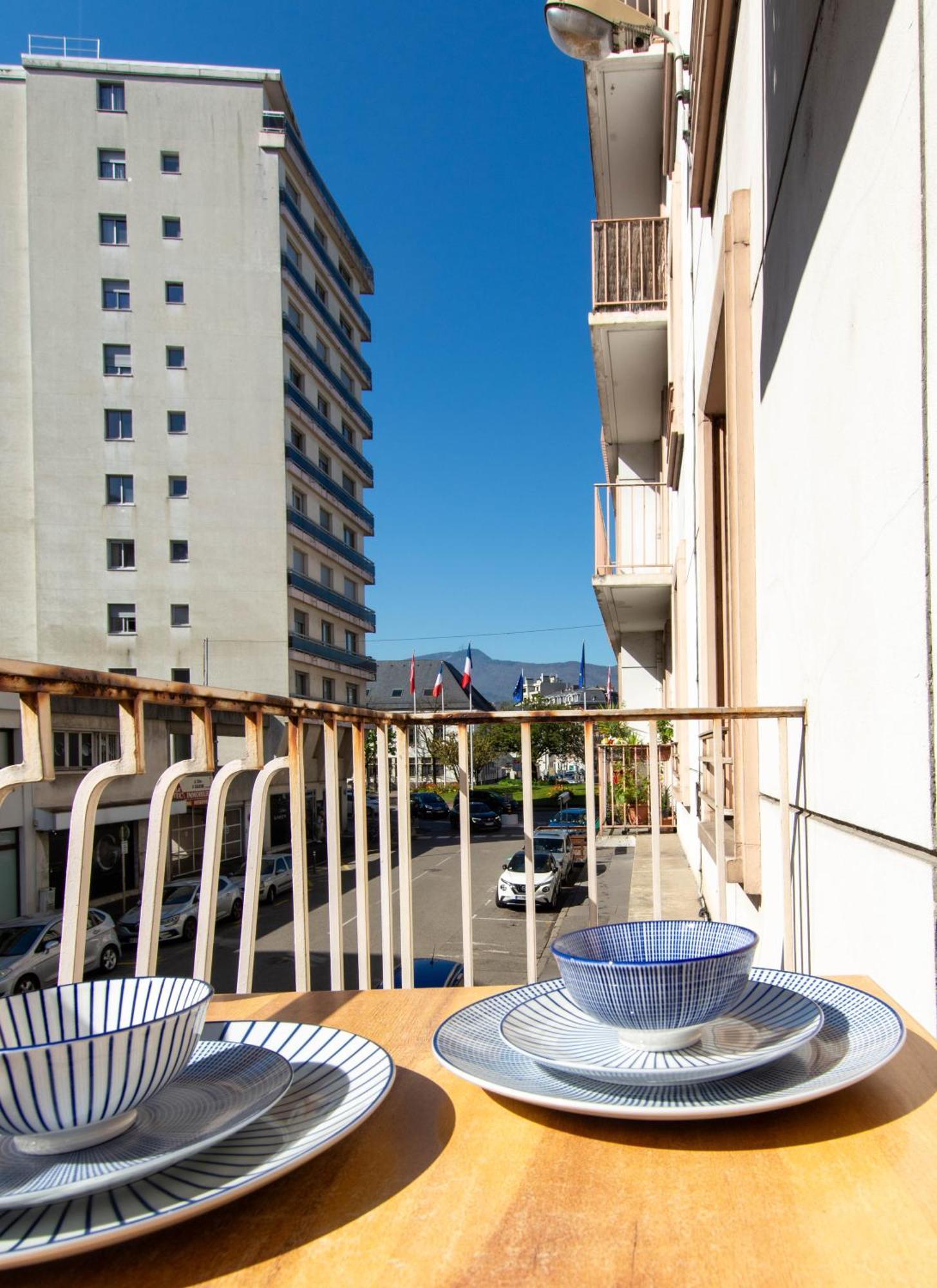 Appartement T3 Gare De Chambery Centre Ville Εξωτερικό φωτογραφία